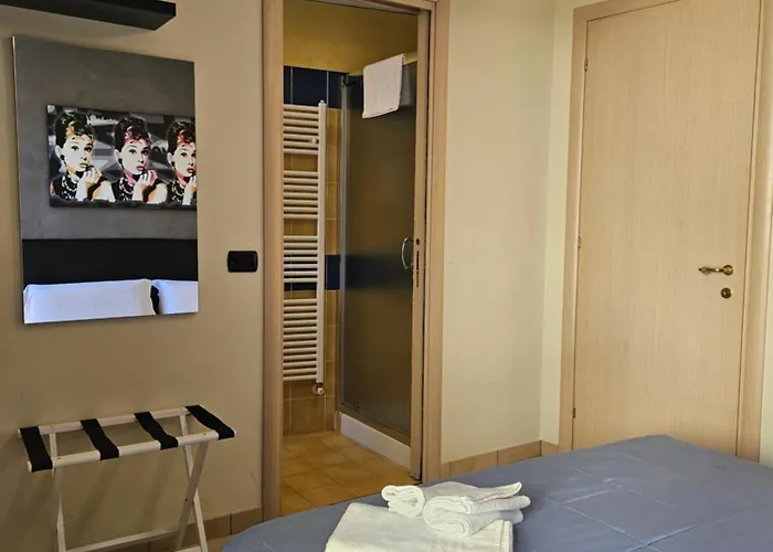 Fiore Rosso شقة ستريزا